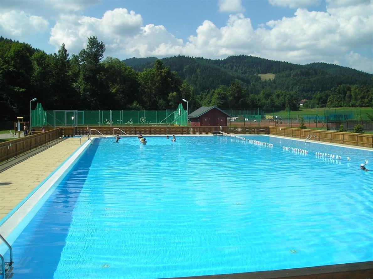 Chata Na Poskle U Lesa S Vyhledem Hutisko Exterior foto
